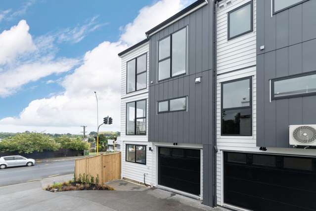 1A Scout Ave Three Kings_1