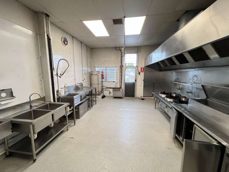 27 Clyde Road Browns Bay_7