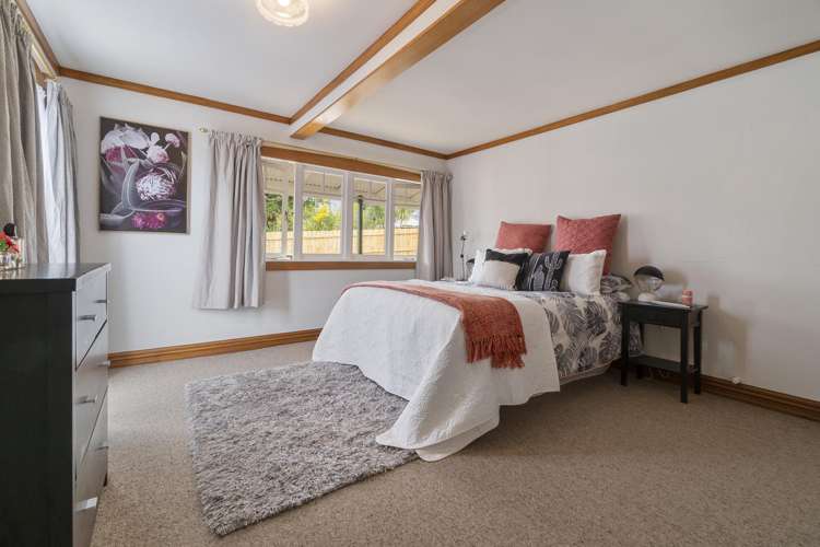 53 Hetherington Road Ranui_11