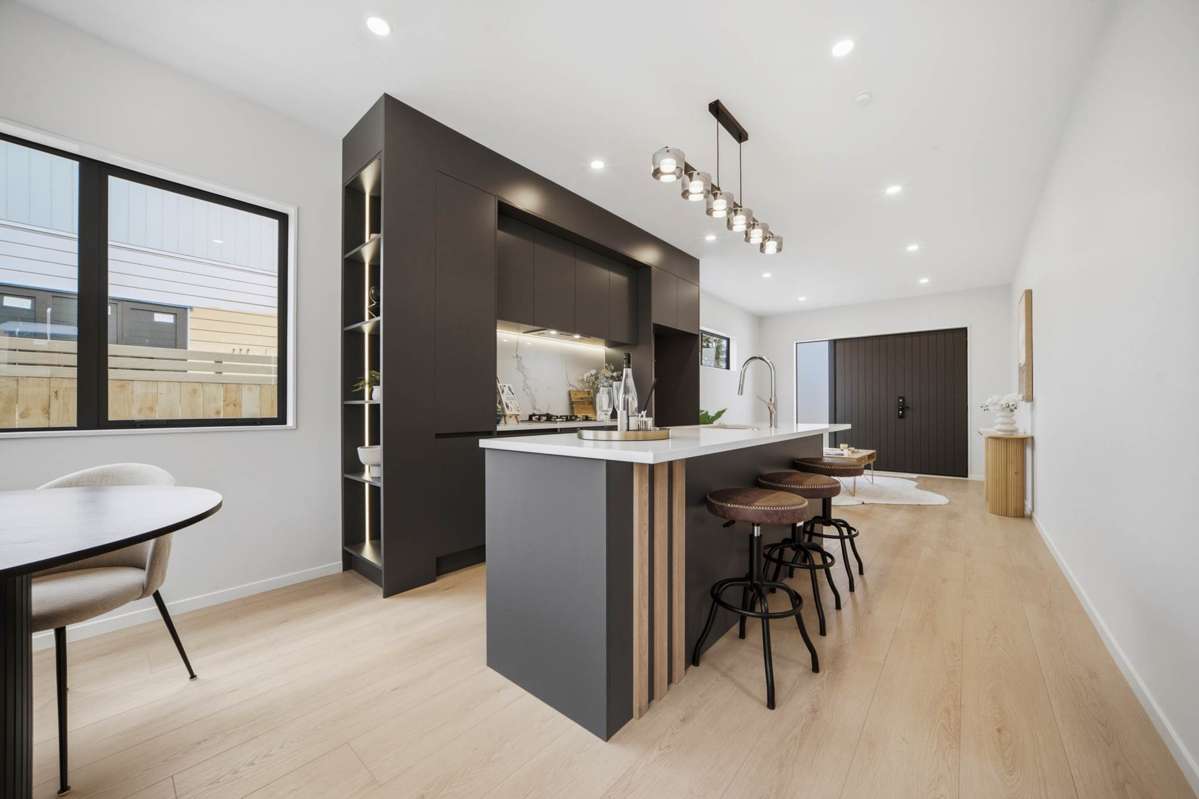 126 Whiteywood Street_2
