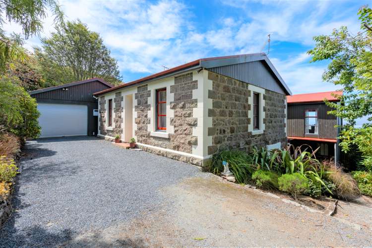 190 Blueskin Road Careys Bay_29