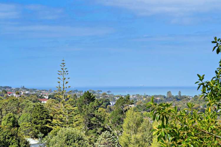 899A East Coast Road Torbay_1