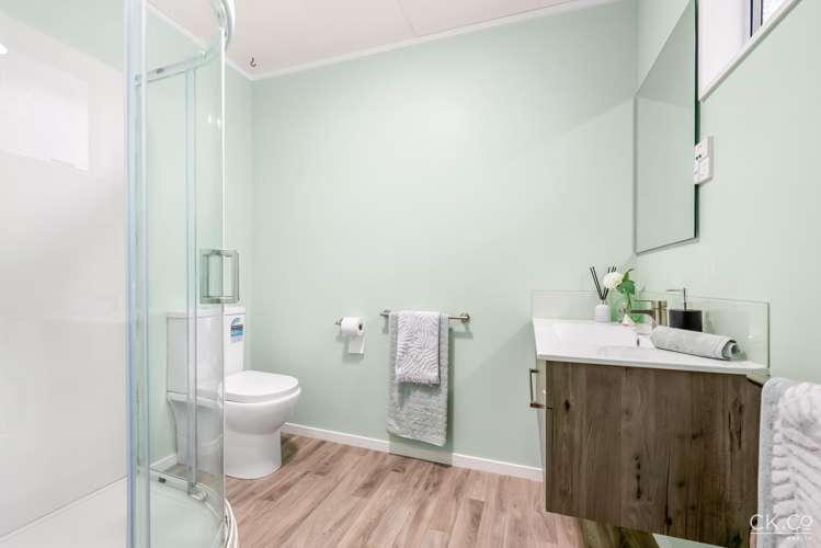 16 Hugh Duncan Street Haywards_13