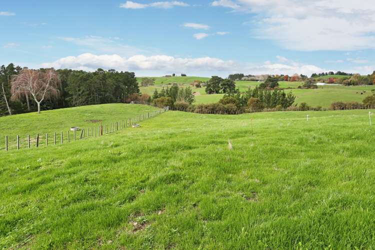 45 Brewster Road Pukekawa_18