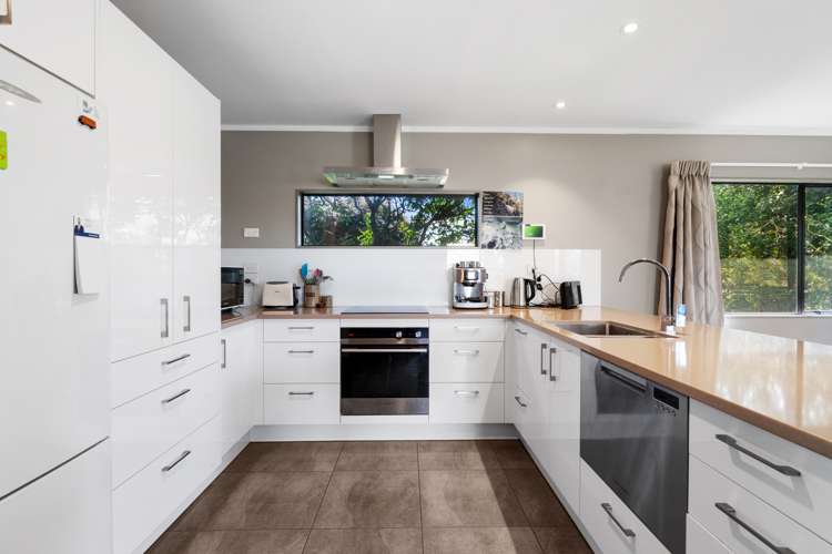 108 Simpson Road Papamoa_8