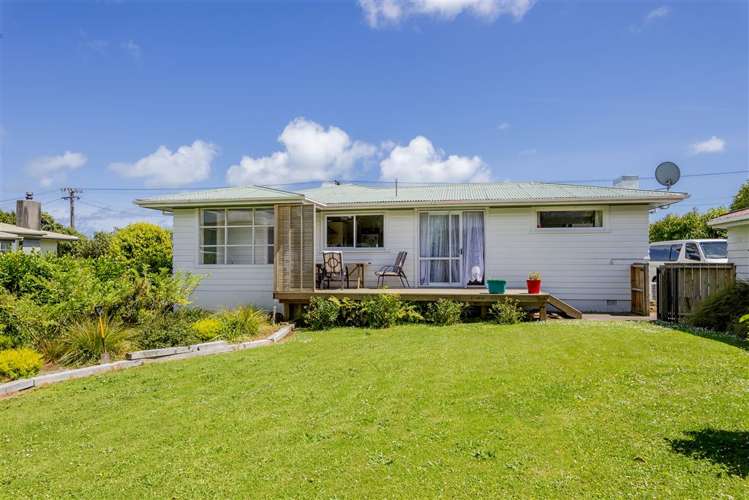 6 Lemon Street Otaki_11