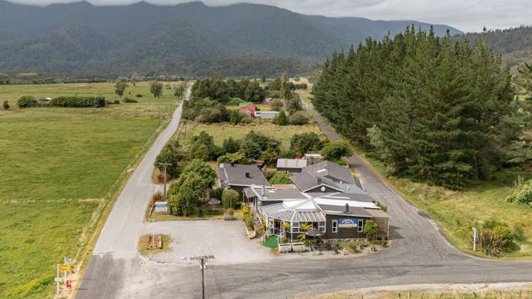 2 Mokihinui Road Seddonville_37