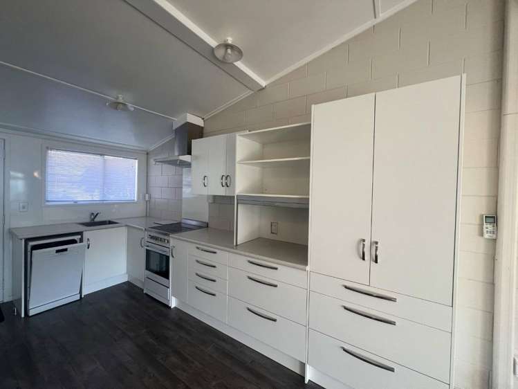 2/23 Rotokawa Street 11210_4