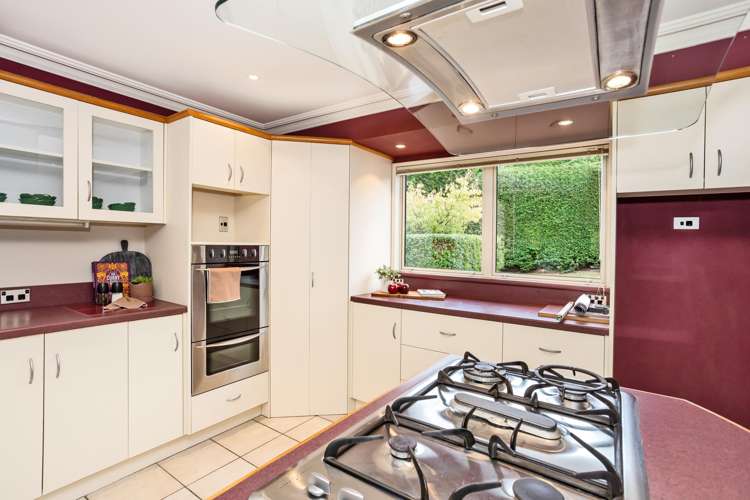 22 Raeburn Avenue_4