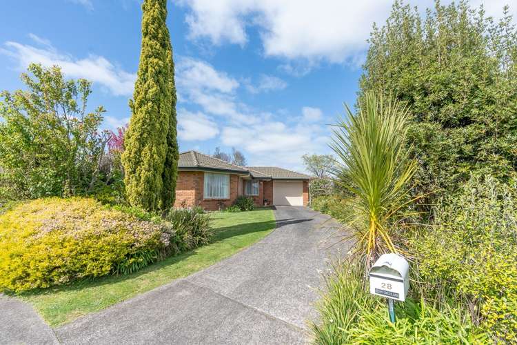 28 Newfield Drive Fairview Downs_16