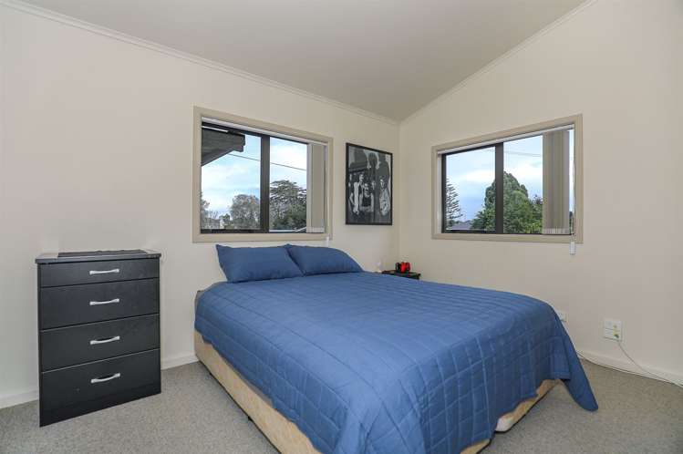 51 Youngs Road Papakura_12