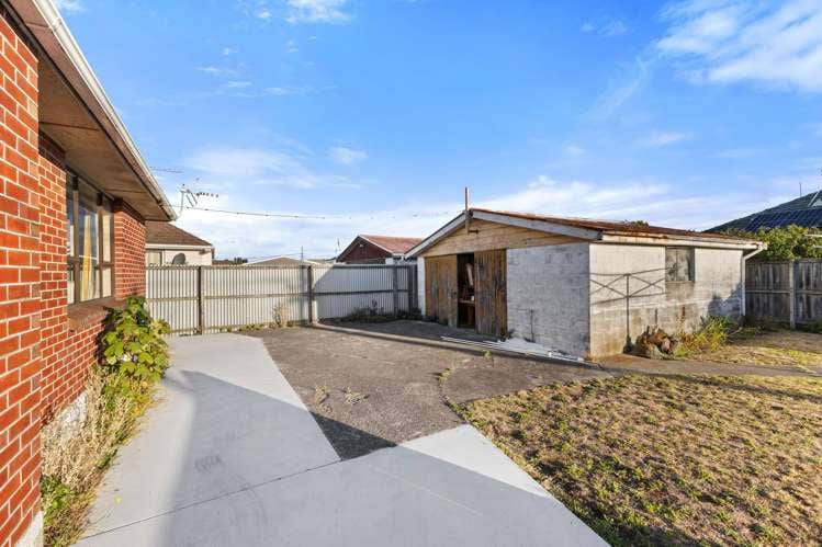 66 Eureka Street Aranui_23