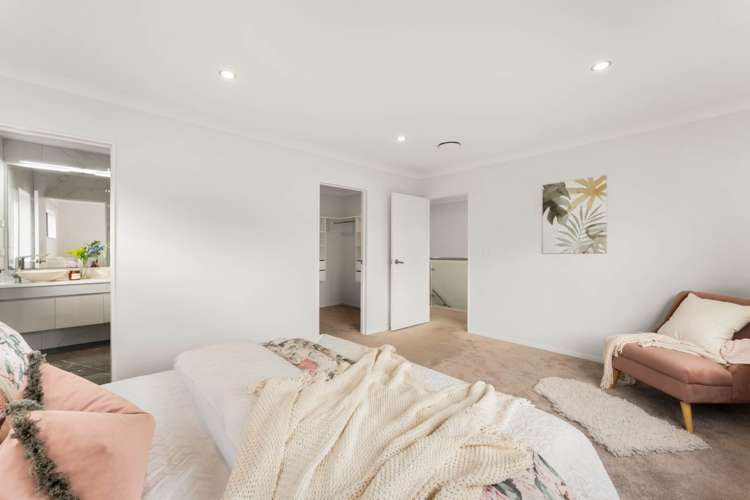 23 Bordeaux Parade Te Atatu South_11