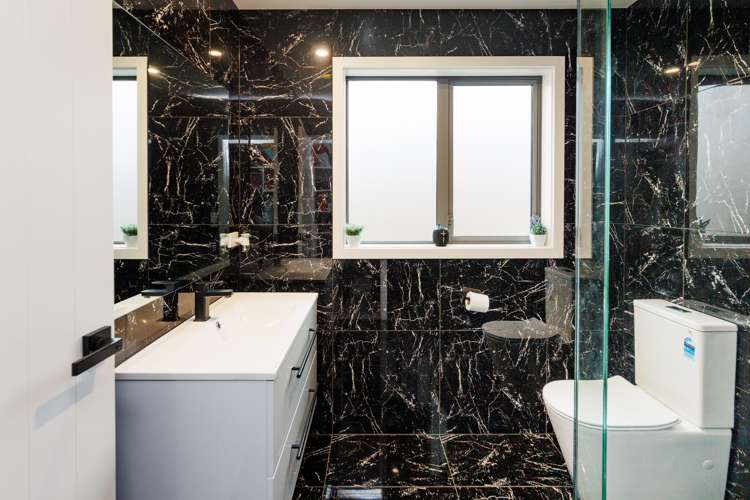 12 Ivy Lane Kelvin Grove_23