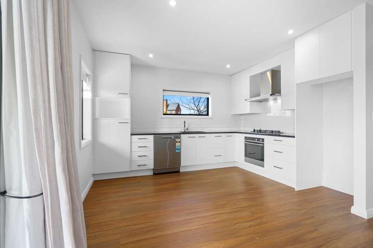 2/49 Pengover Avenue Cambridge_12