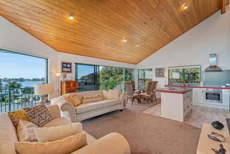 189 Main Road Tairua_7