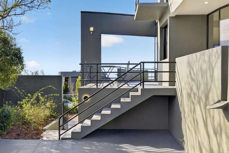 72 Glenstrae Road Redcliffs_46