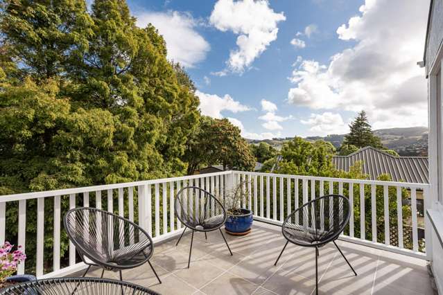 Sun-Drenched Family Sanctuary in Moari Hill