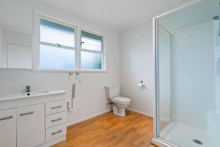 22P Aratonga Avenue Greenlane_7