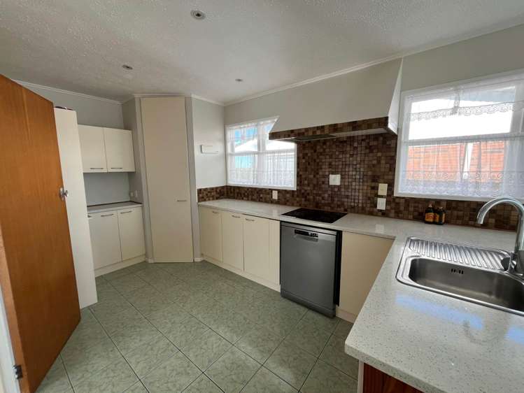 155 Hutchinsons Road Bucklands Beach_7