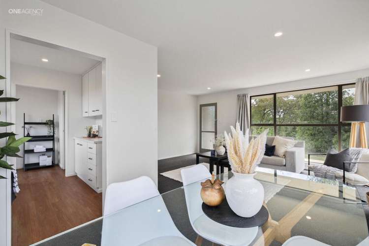 11 Channel Place Aranui_7