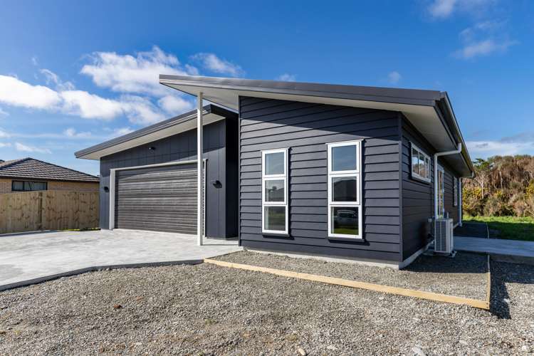 6 Holly Robinson Place Hokitika_21
