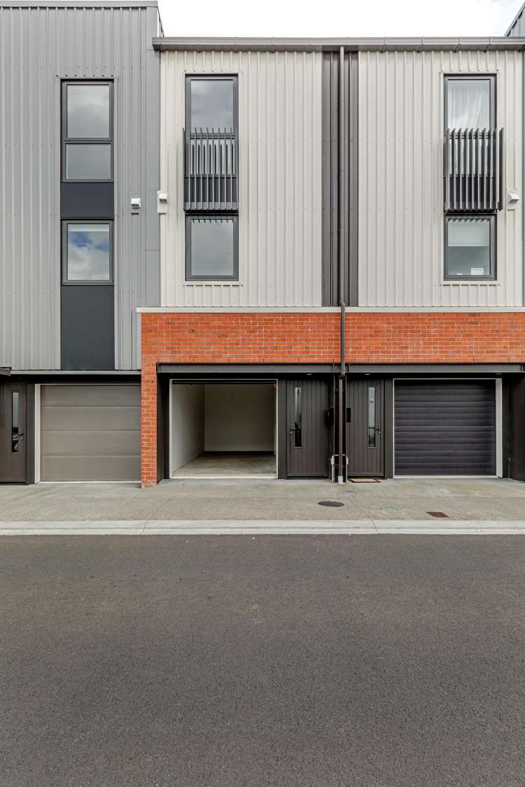 54/124 Taylors Road_0