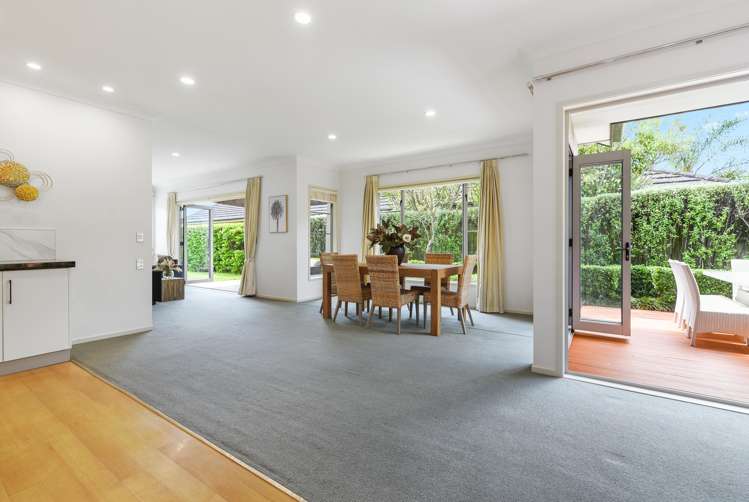 43 The Esplanade Huntington_15