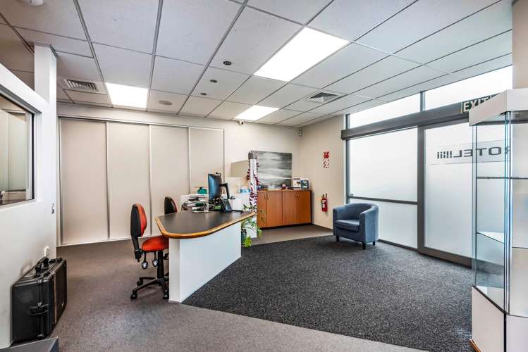 1/6-8 Omega Street Albany_2