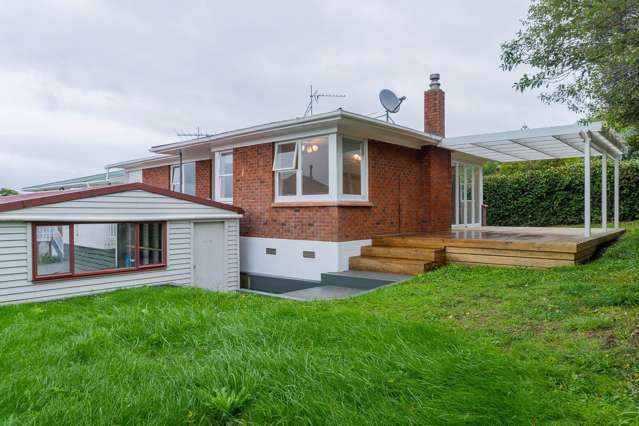 3 Bedroom House for Rent with Garage