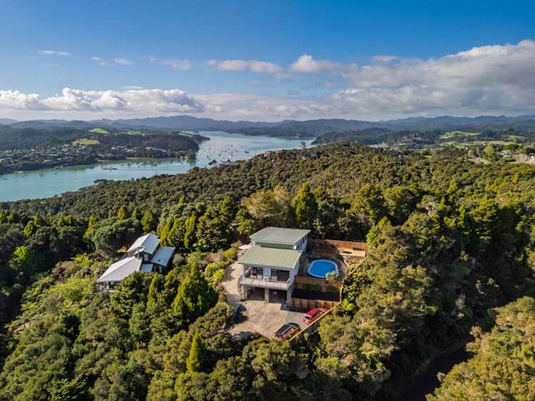 2 Arabella Road Opua_25