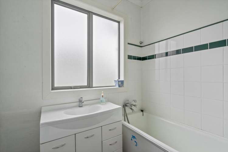 7 Green Lane Riverton_10