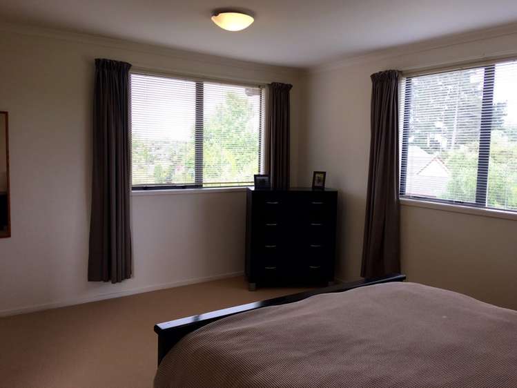 193 Kyle Road Greenhithe_14