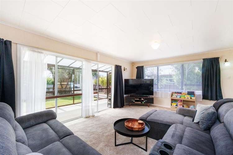 2 Oaklea Avenue Marton_2