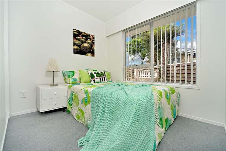 37 West Coast Road Glen Eden_6