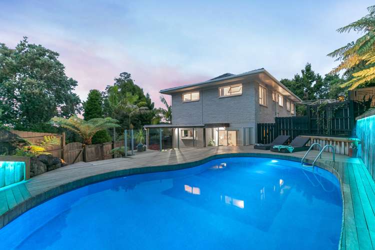 15 Longfellow Parade Glen Eden_16