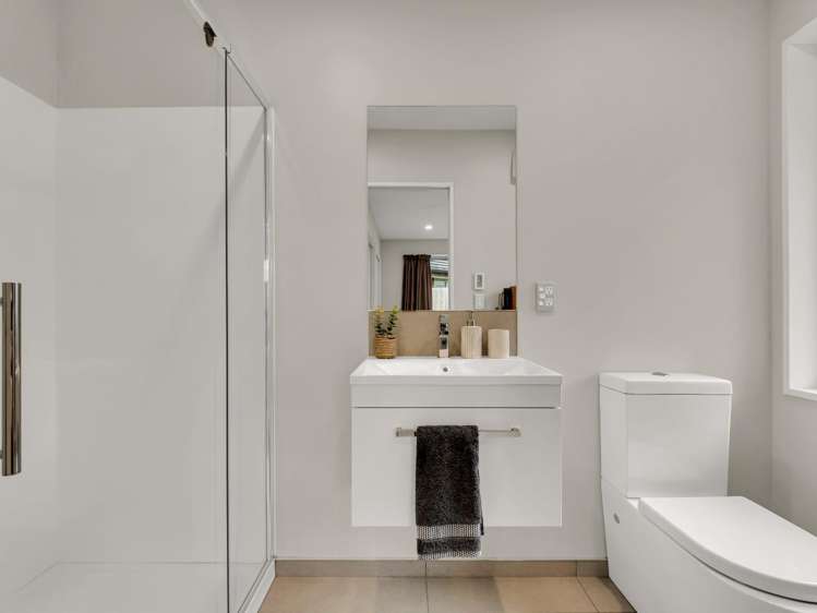 9 Ronaldson Lane Wigram_7