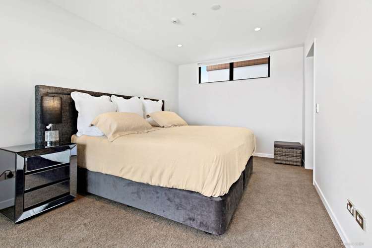 411/4 Bute Road Browns Bay_7