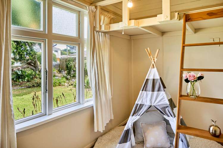 10 Lambley Road Titahi Bay_7