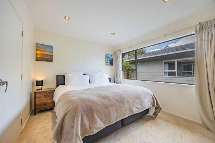 1/11 Branston Avenue Browns Bay_10