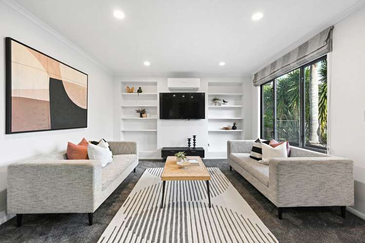 8 Takapu Place Huntington_11