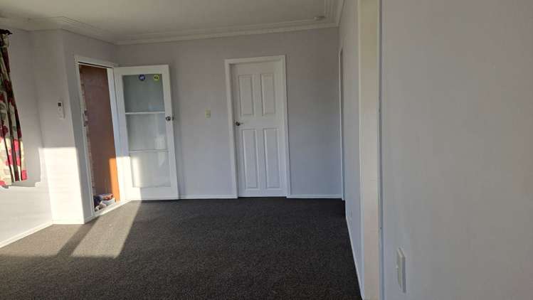 1/9 Hyde Street Manurewa East_2