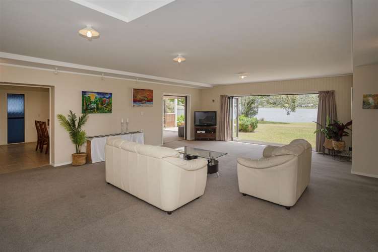 10 Marquet Place Tairua_11