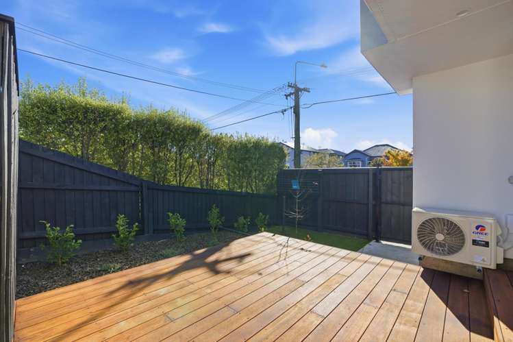 1/106 Wildberry Street Woolston_14