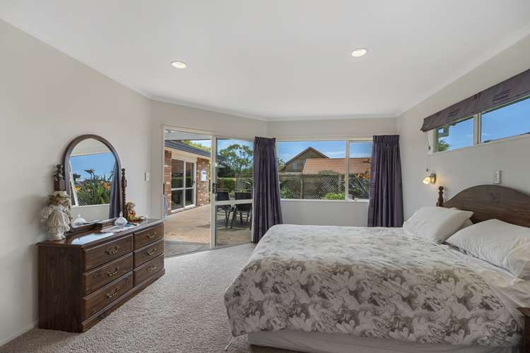 17d Kinross Drive Merrilands_18