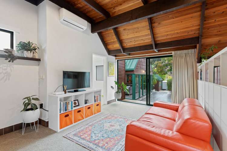 47 Nui Mana Place Te Atatu South_19