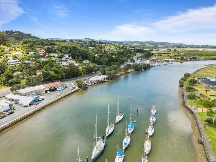 6154/50 Riverside Drive Riverside_16