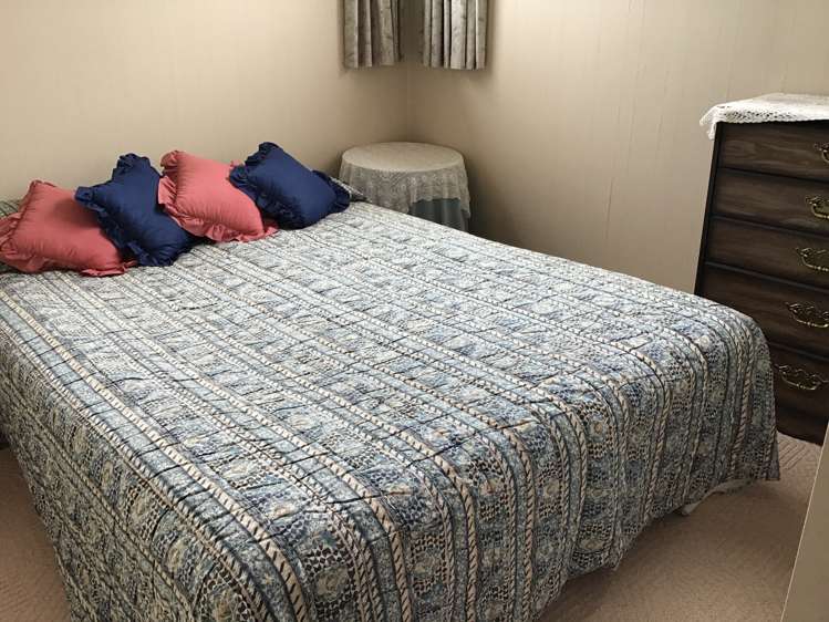 21 Johnston Crescent Haast_10