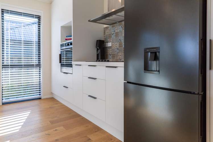 13 Till Street Jacks Point_9