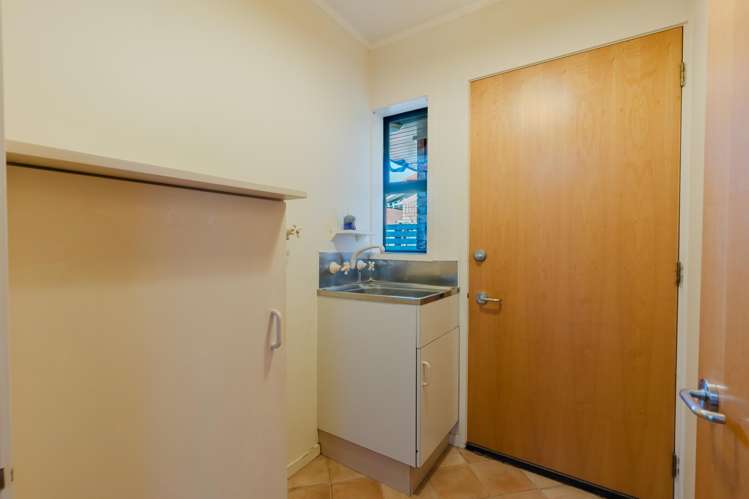 5 Ashford Mews Flagstaff_22